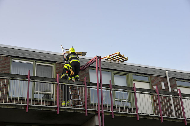 2019/246/20191215-10u31 GB 003 Stormschade Zernikehof.jpg